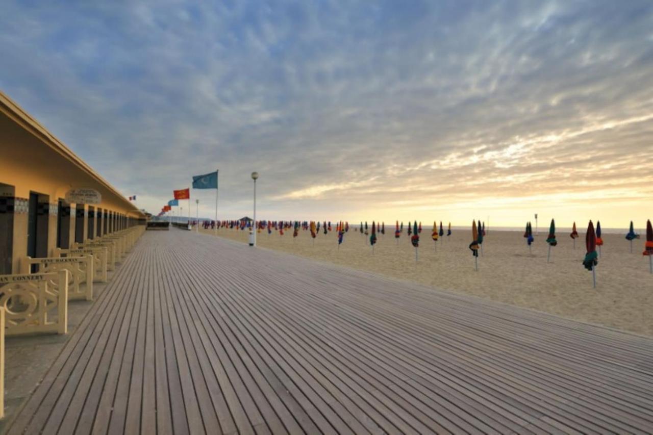 Charmant 3 Pieces Avec Jardin A 5Mn De La Plage Deauville Exteriér fotografie